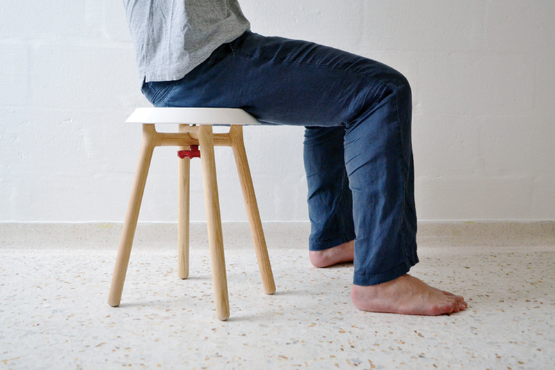 Illustration for article titled This Beautiful Stool Can Be Built From Four Parts in Seconds